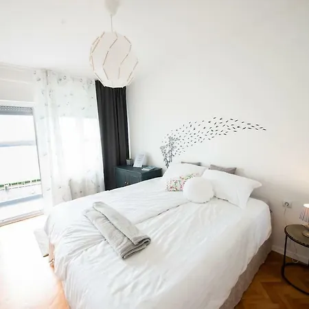 Martas Place Apartamento