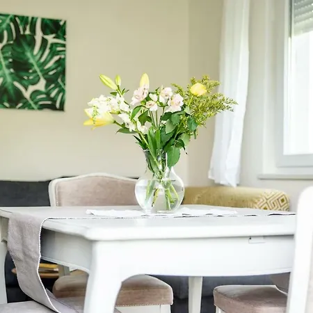Martas Place Apartamento *